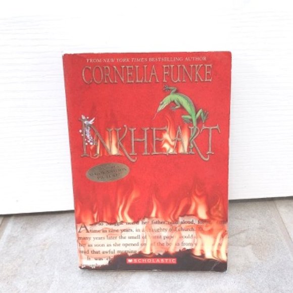 Book INKHEART and INKSPELL by Cornella Funke - Picture 9 of 12